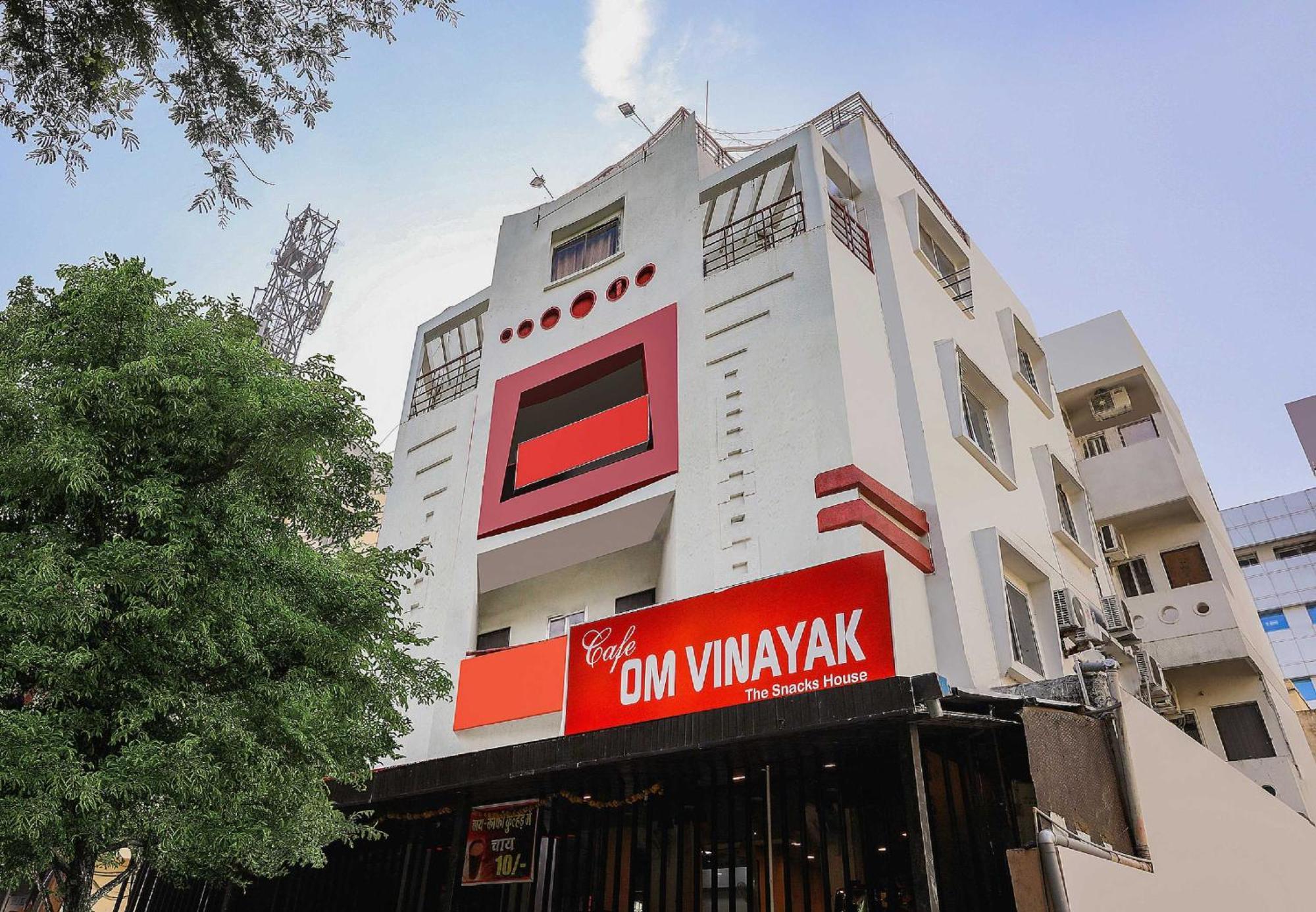 Collection O 3761 Hotel Shree Datta Indore Exterior foto