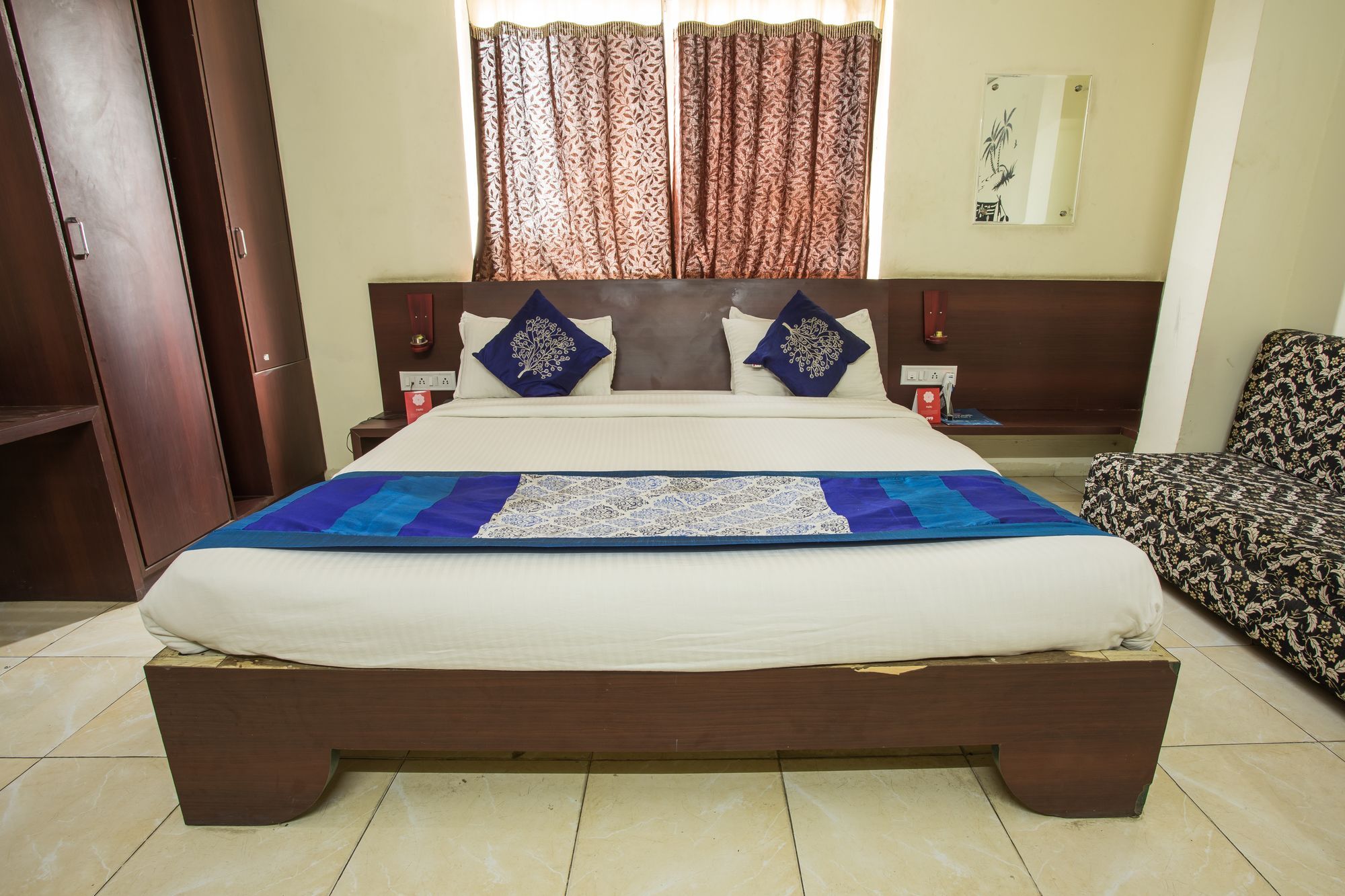 Collection O 3761 Hotel Shree Datta Indore Exterior foto